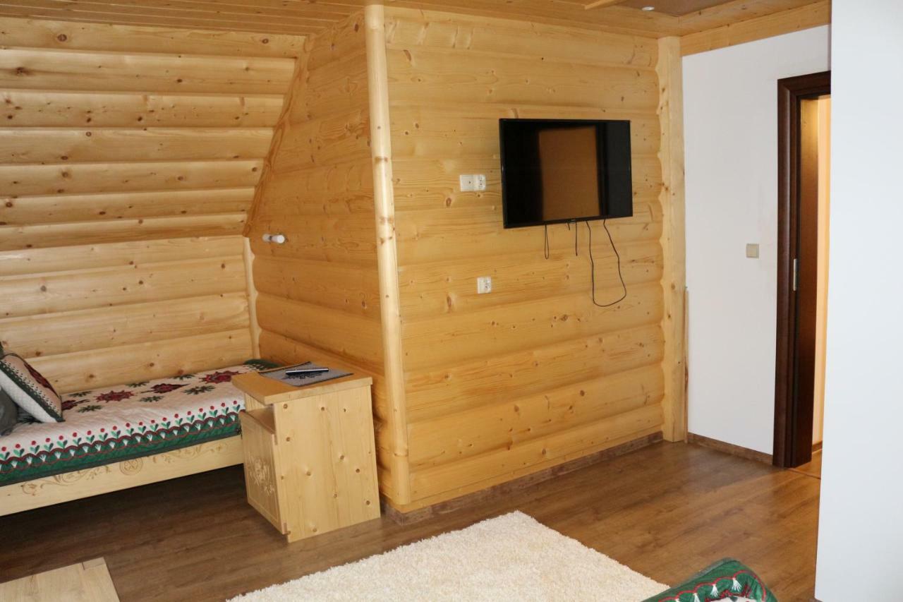 Szostak Apartament Banska Nizna ภายนอก รูปภาพ